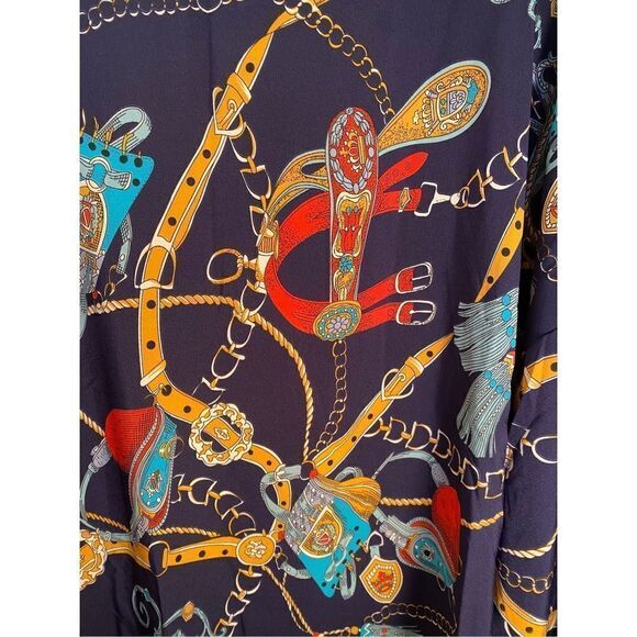 Jovie women’s  plus size navy buckle chain, print bell sleeve blouse, size 1X  - Picture 6 of 7